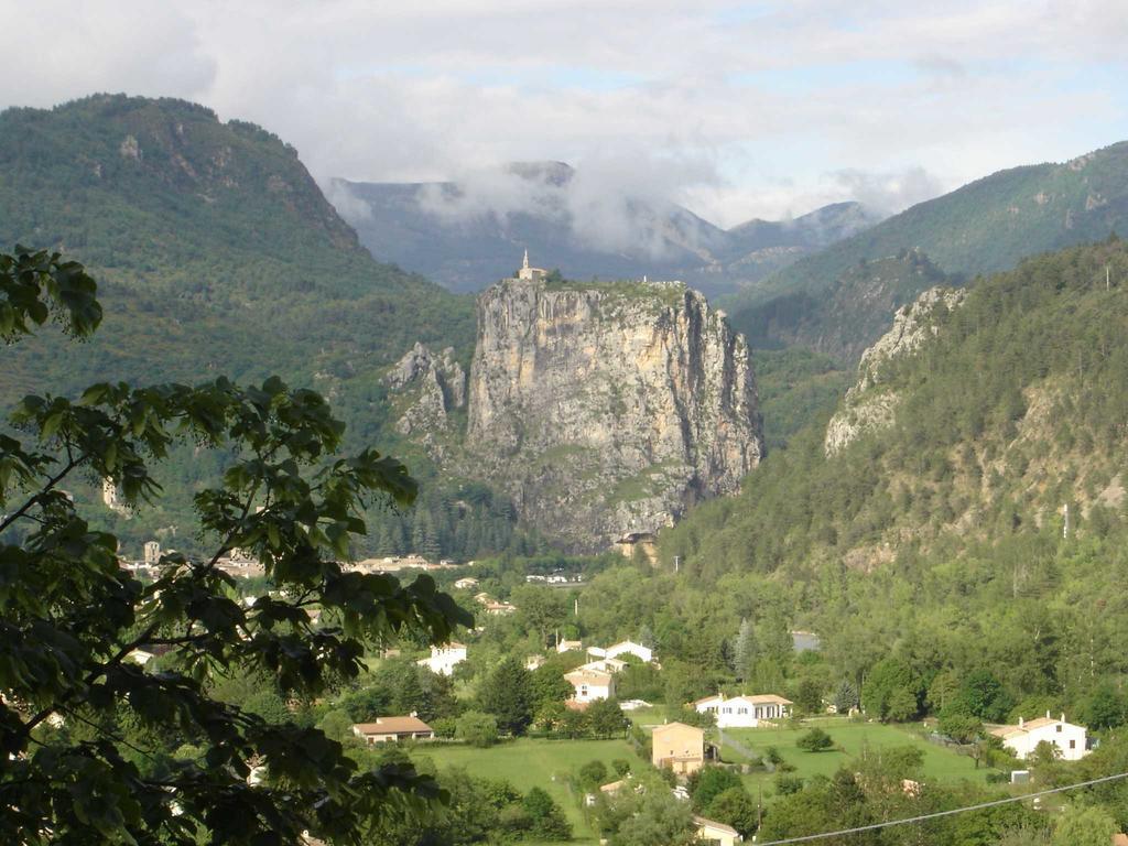 Camping Panoramique Du Verdon Castellane Εξωτερικό φωτογραφία